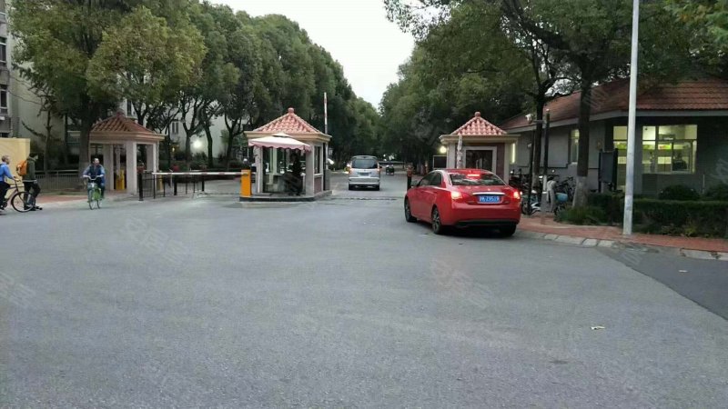 康桥半岛(1177弄别墅) 