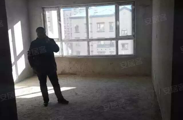 锦东塞哥维亚4室2厅91㎡40万二手房图片