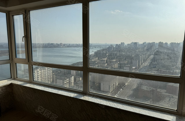 聚隆公园2室2厅113㎡82.5万二手房图片