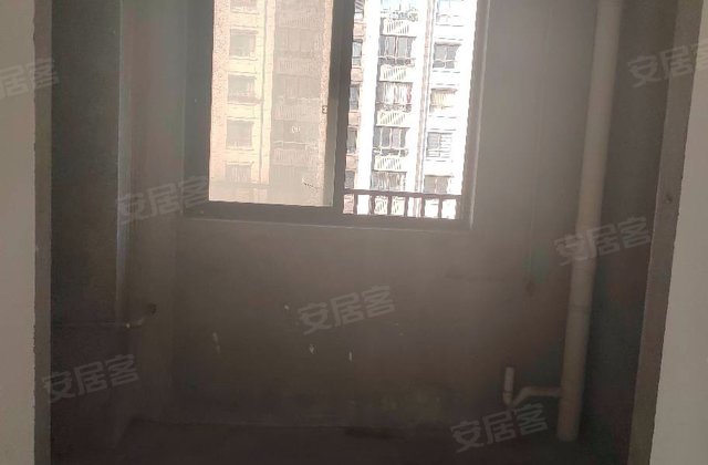 城市一品3室2厅110㎡116万二手房图片