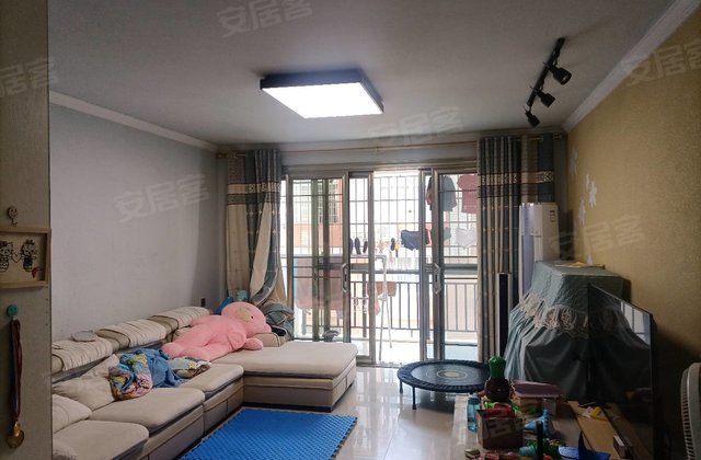 鼎富装饰广场3室2厅118㎡58万二手房图片