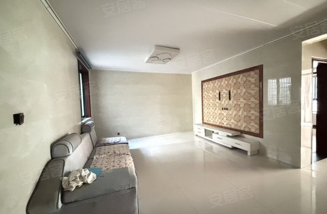 明豪华庭3室2厅92.31㎡27.8万二手房图片