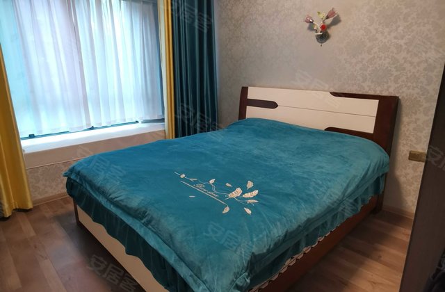 吉盟天下一期4室2厅126㎡52.8万二手房图片