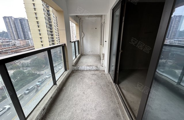 新湖巴山春晓3室2厅105㎡61.8万二手房图片