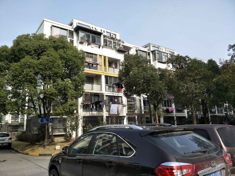 世博家园七街坊 