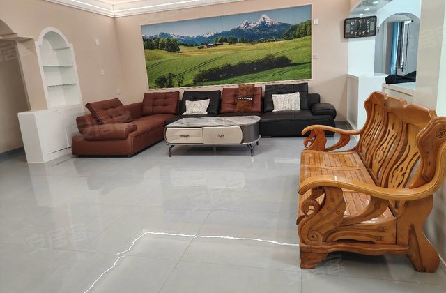 东大街百货公司家属院4室2厅118㎡32.8万二手房图片