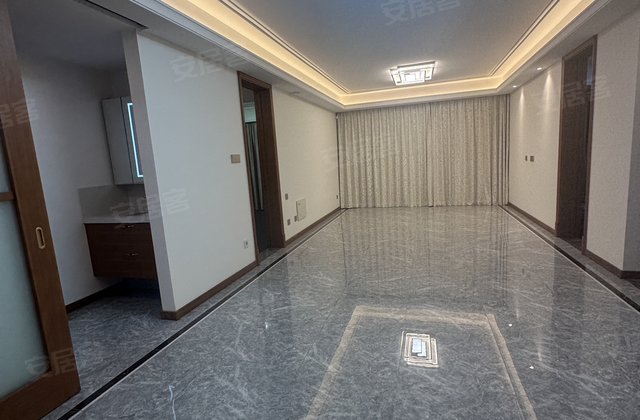 万科晨阳甲第4室2厅127㎡159.8万二手房图片