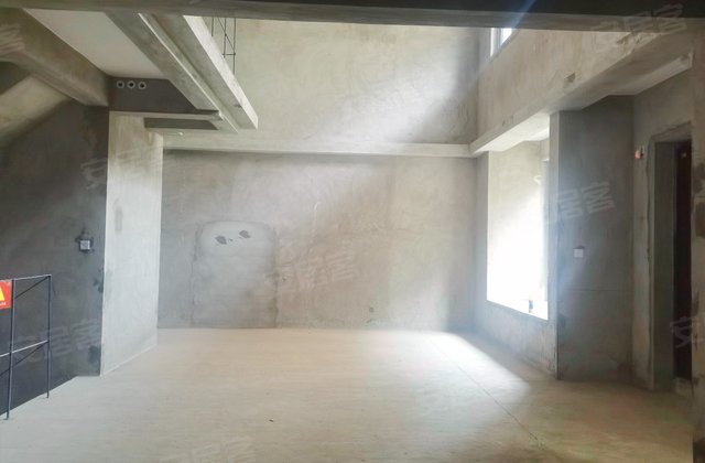 中交中央公园香榭雅墅4室2厅241.26㎡192万二手房图片