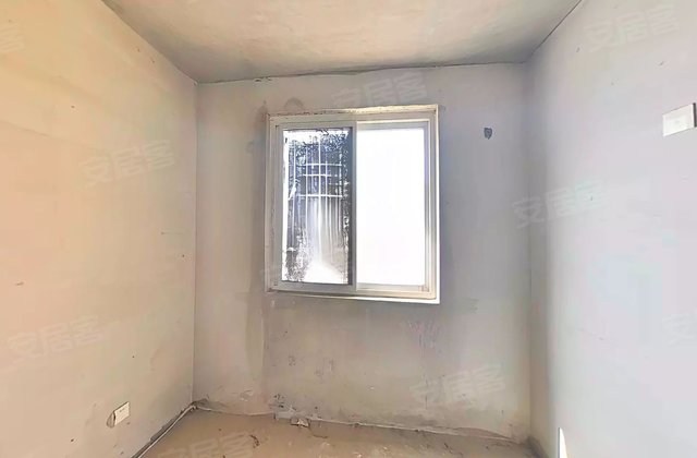 麟州馨苑3室2厅127㎡56万二手房图片