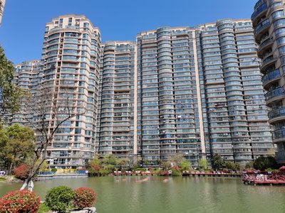 苏州房产网>苏州小区>吴江小区>吴江老城小区>奥林清华东区>查看地图