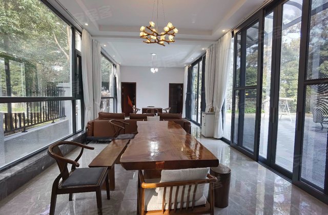 十八步岛别墅6室4厅526.2㎡1120万二手房图片