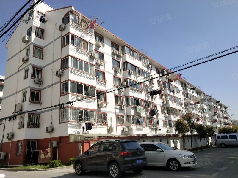 乡思路60弄小区 