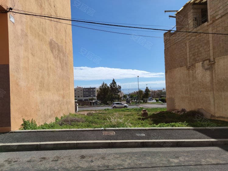 西班牙约¥38万SpainGranadilla de AbonaCommercial出售二手房庄园图片