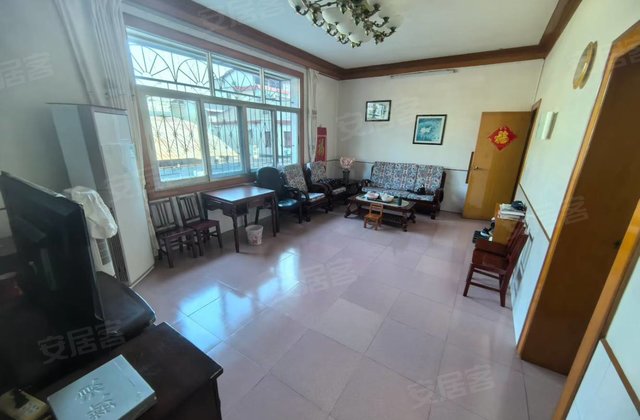 东红社区3室2厅105.8㎡24.8万二手房图片