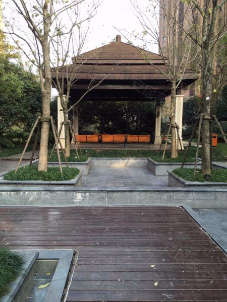 龙湖郦城(西区公寓住宅) 