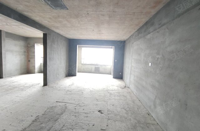 中航翡翠湾(公寓住宅)3室2厅117.14㎡90万二手房图片