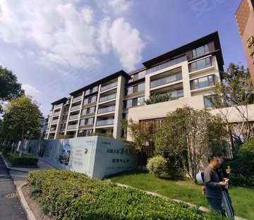 冠城大通华宸苑