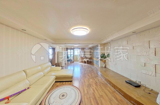 安慧北里逸园3室2厅131.02㎡738万二手房图片