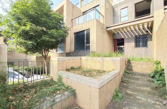 雅居乐十年雅墅,麓山大道二段19号附6号-成都雅居乐十年雅墅二手房