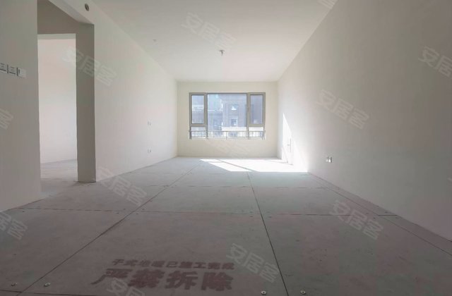 御景风荷3室2厅2卫133.64㎡南北119.8万