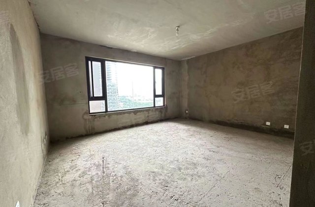 玉水金岸4室2厅153㎡56.6万二手房图片