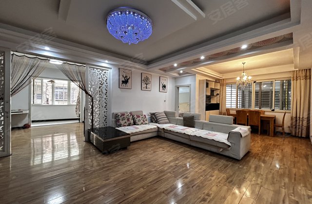 武圣苑小区3室2厅136㎡36.5万二手房图片