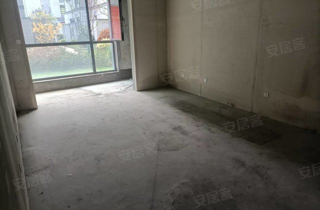 春风海棠4室2厅142㎡139万二手房图片