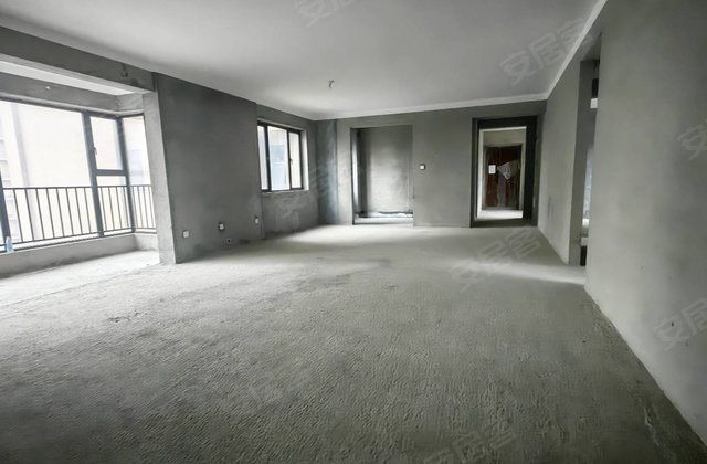 湘域中央花园4室2厅168㎡91.8万二手房图片