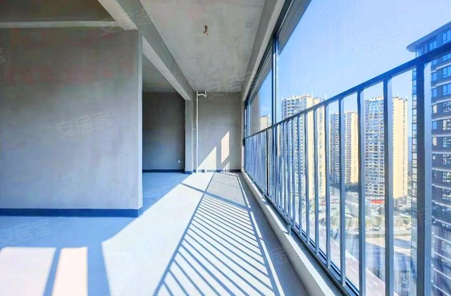 邦泰悦九章4室2厅143㎡110万二手房图片