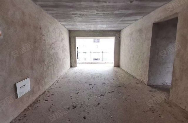 裕达大学园3室2厅120㎡37万二手房图片