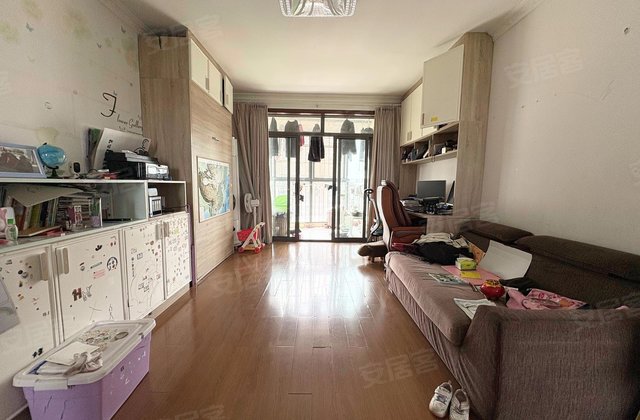90平 2室2厅 保利西子湾 简单装修 诚心出售 价格可议