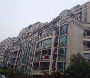 急急急!格林花园  精装可拎包入住 商业配套齐全 南北通透