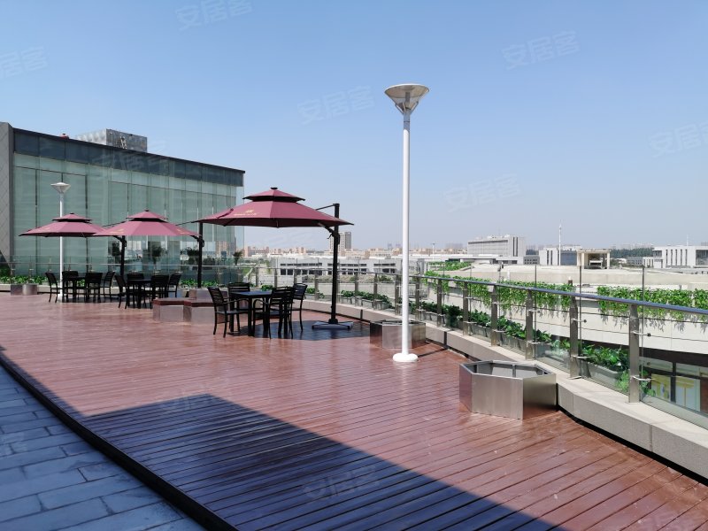 地铁时代云上城