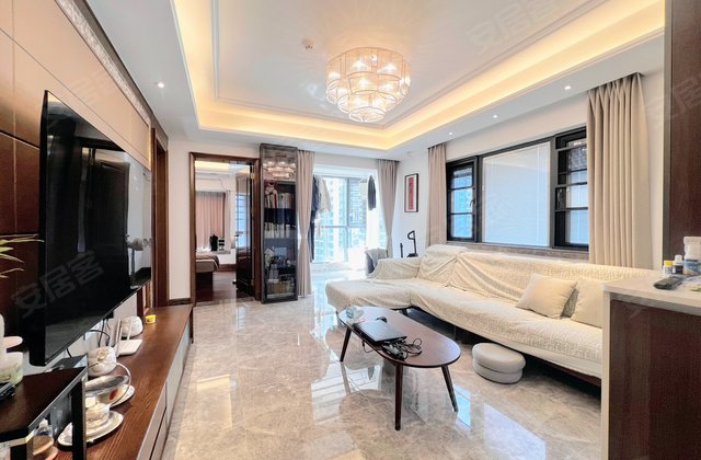 第三金碧花园3室2厅104.74㎡416万二手房图片