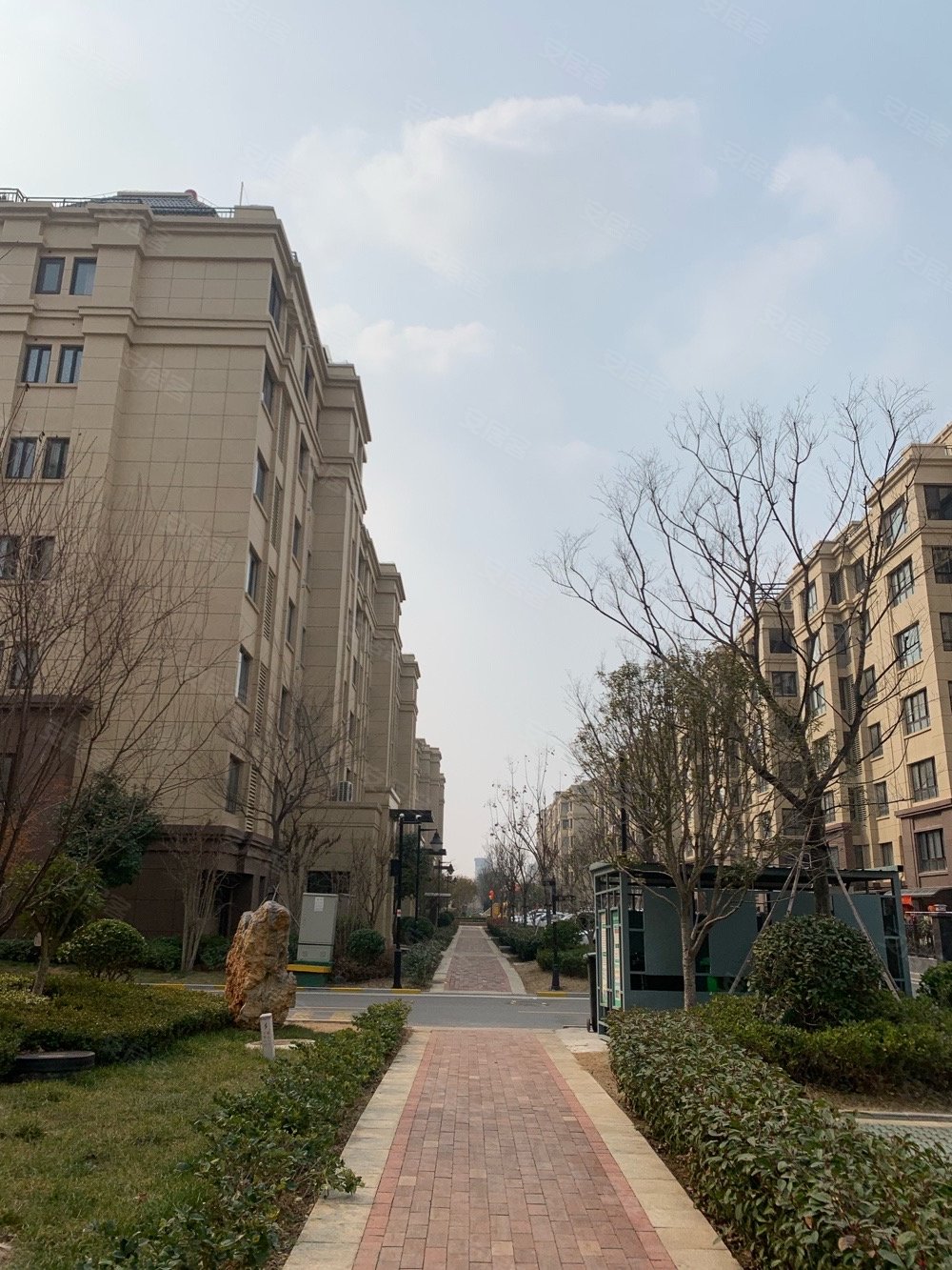 徐州房产网>徐州二手房>贾汪二手房>新夏路口二手房>东方御景>