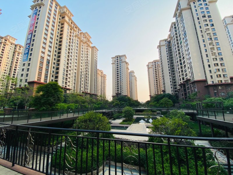 中国铁建凤语潮鸣