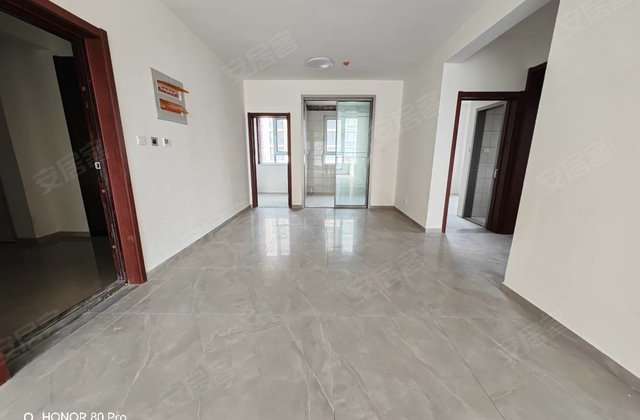 泰实学府春天(芙蓉园)4室2厅141㎡106万二手房图片