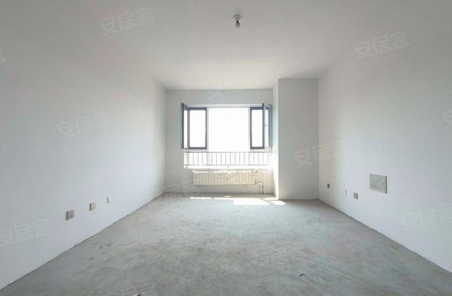 智谷近，浞河九号，送车位，送地下室，价格合适，随时看房