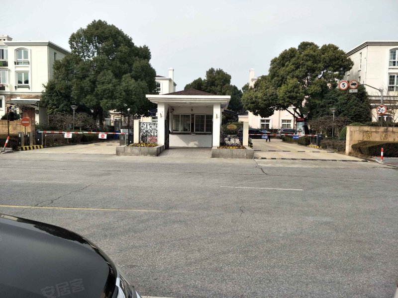 君临天下花园(公寓住宅) 