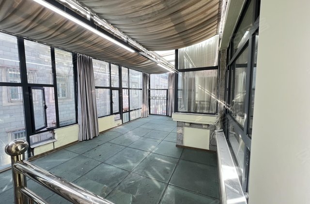 格桑林卡5室2厅300㎡265万二手房图片