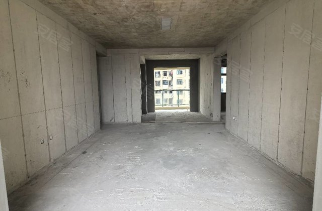 晨曦悦府4室2厅136㎡56.8万二手房图片