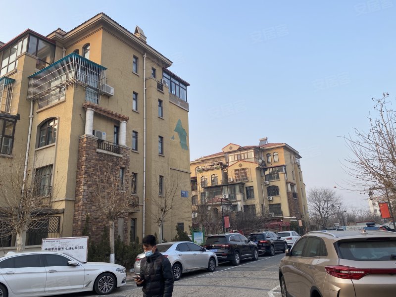 洛卡小镇林溪园