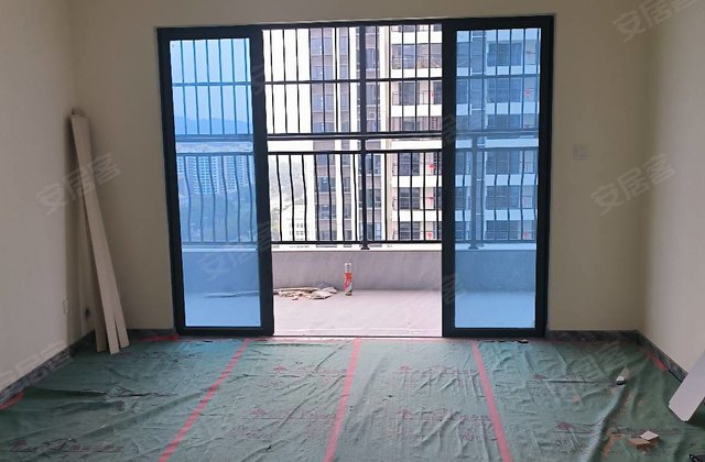 碧桂园4室2厅127㎡63万二手房图片
