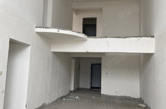 方天财富名苑5室3厅269㎡105万二手房图片