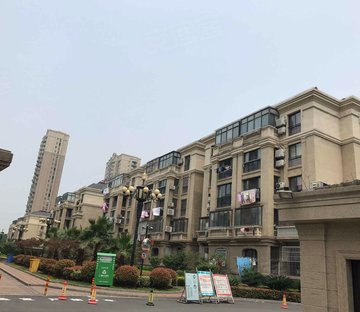 阳光悦湖豪苑