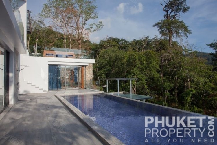 泰国约¥398万卡马拉;现代 3 床海景别墅二手房独栋别墅图片