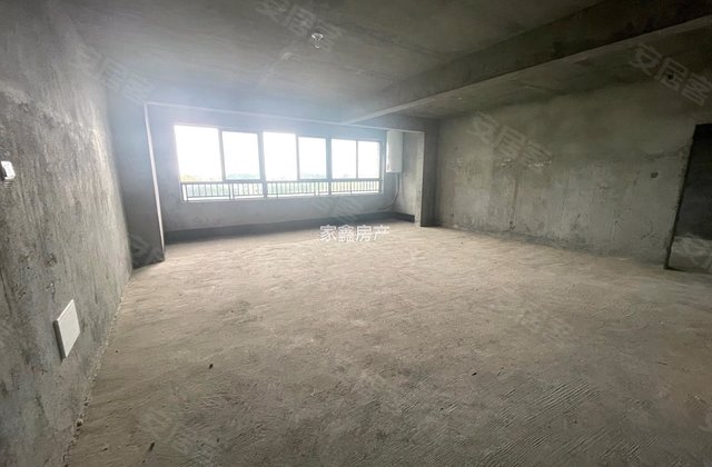 盛唐翰林府3室2厅147㎡98万二手房图片