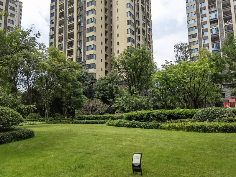 中海右岸(一期)