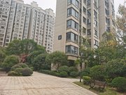 中间楼层 近医院 正南朝向 近地铁 正规商品房 小区绿化高