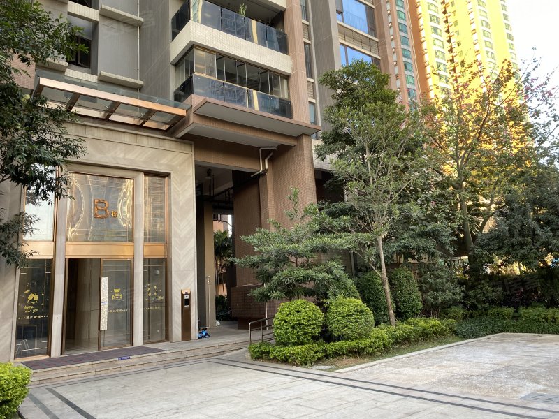 天荟公馆,山顶街1号